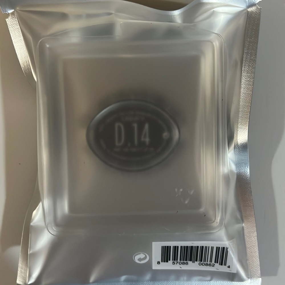 One unopened lashify D14